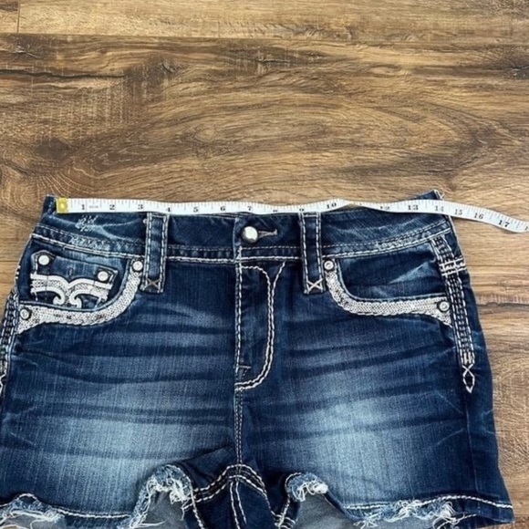 Rock revival shorts. - Picture 5 of 10